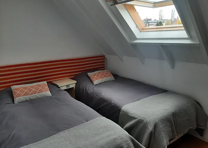 Hermoso Departamento Con Vista Al Lago Y Cochera