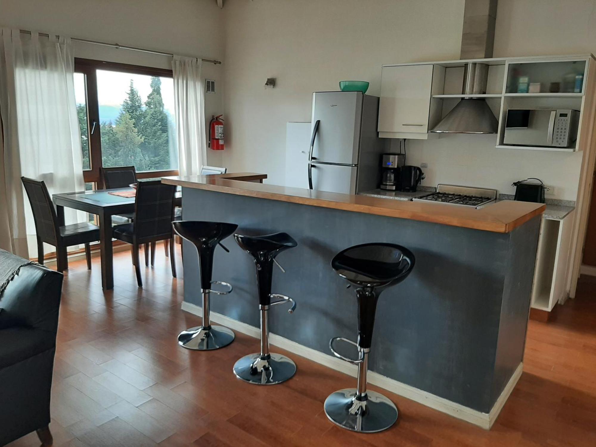 Hermoso Departamento Con Vista Al Y Cochera Apartment San Carlos de Bariloche